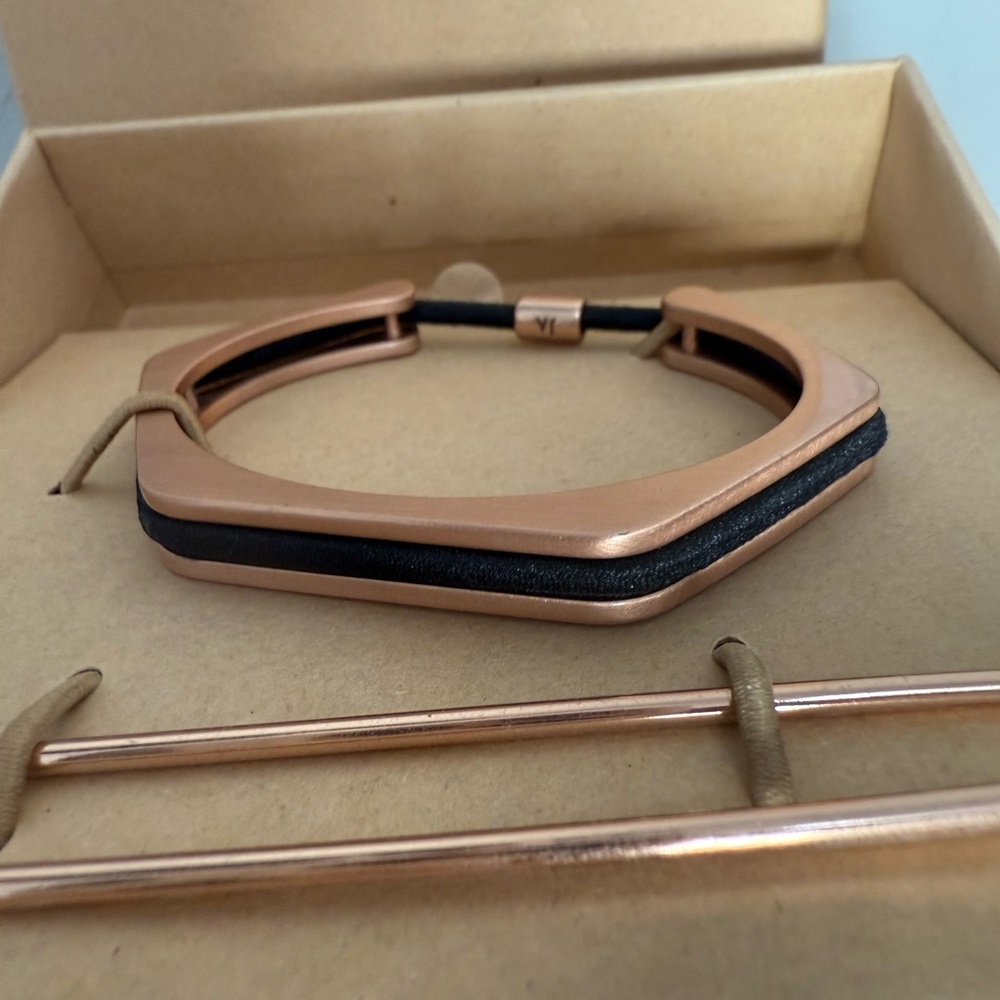 Chloe + Isabel x Jen Atkin Rose Gold Hair Cuff & Pin Set NIB - Picture 3 of 7